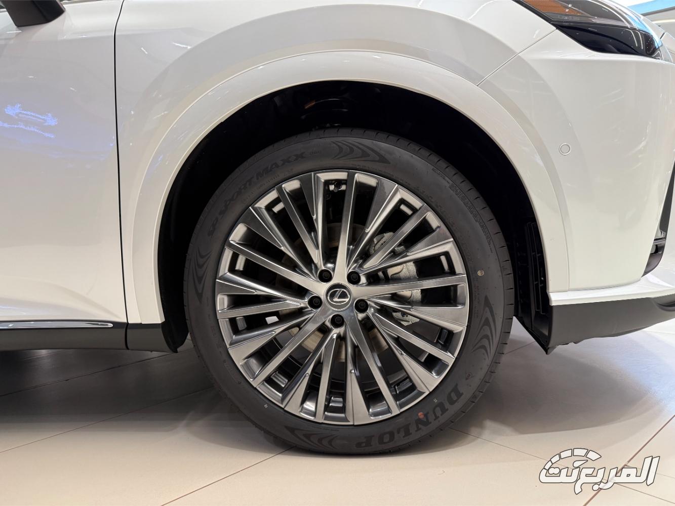 لكزس-rx-المربع-نت-25