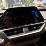 لكزس-ux-المربع-نت-5-3