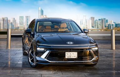 هيونداي سوناتا 2025 مقارنة بين سوناتا ستاندرد و النص فل هيونداي سوناتا 2025 المربع نت