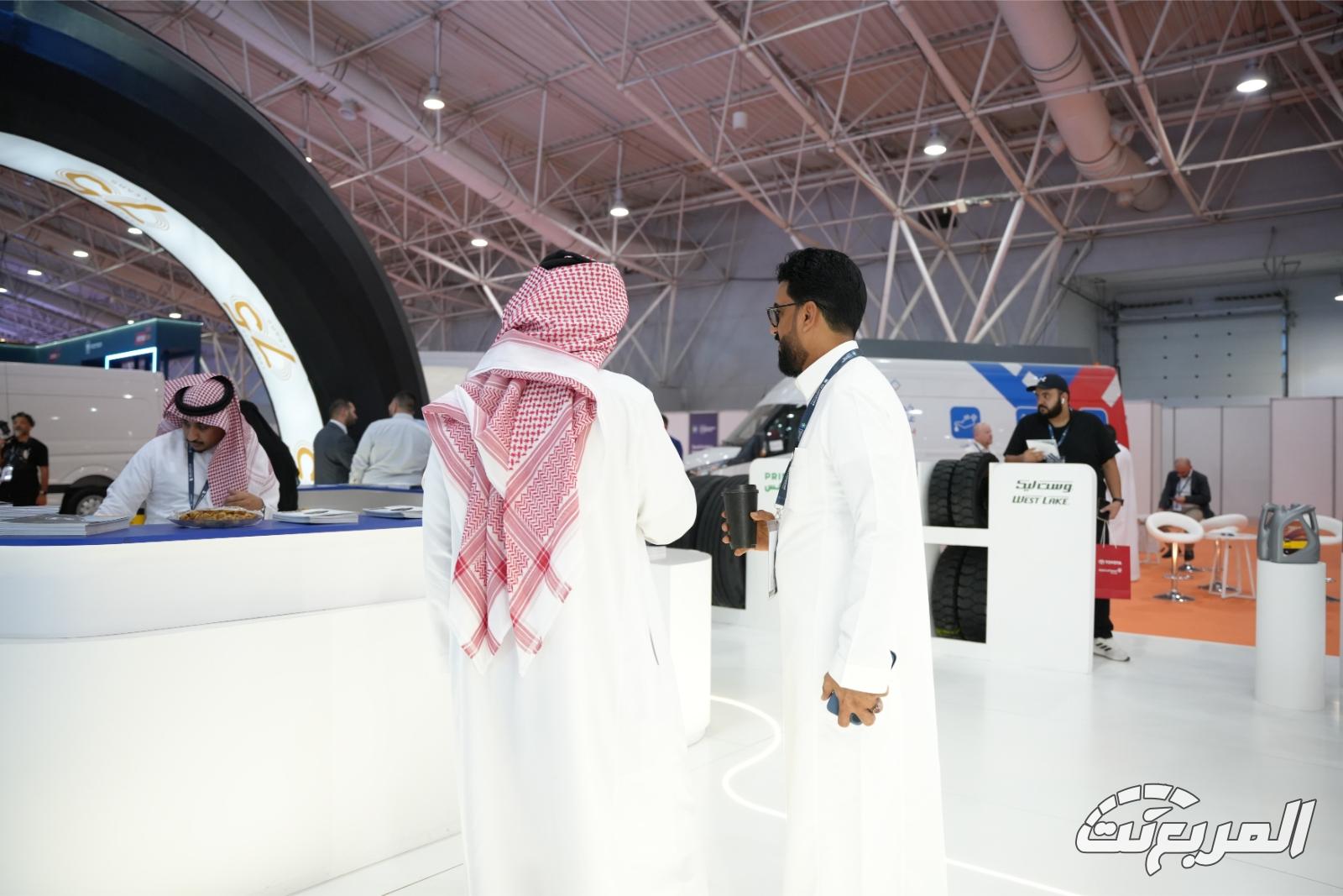 أوتوبوكس بن شيهون تستعرض خدمات المركبات الثقيلة في معرض سلاسل الإمداد والخدمات اللوجستية أوتوبوكس بن شيهون تستعرض خدمات المركبات الثقيلة في معرض سلاسل الإمداد والخدمات اللوجستية 11