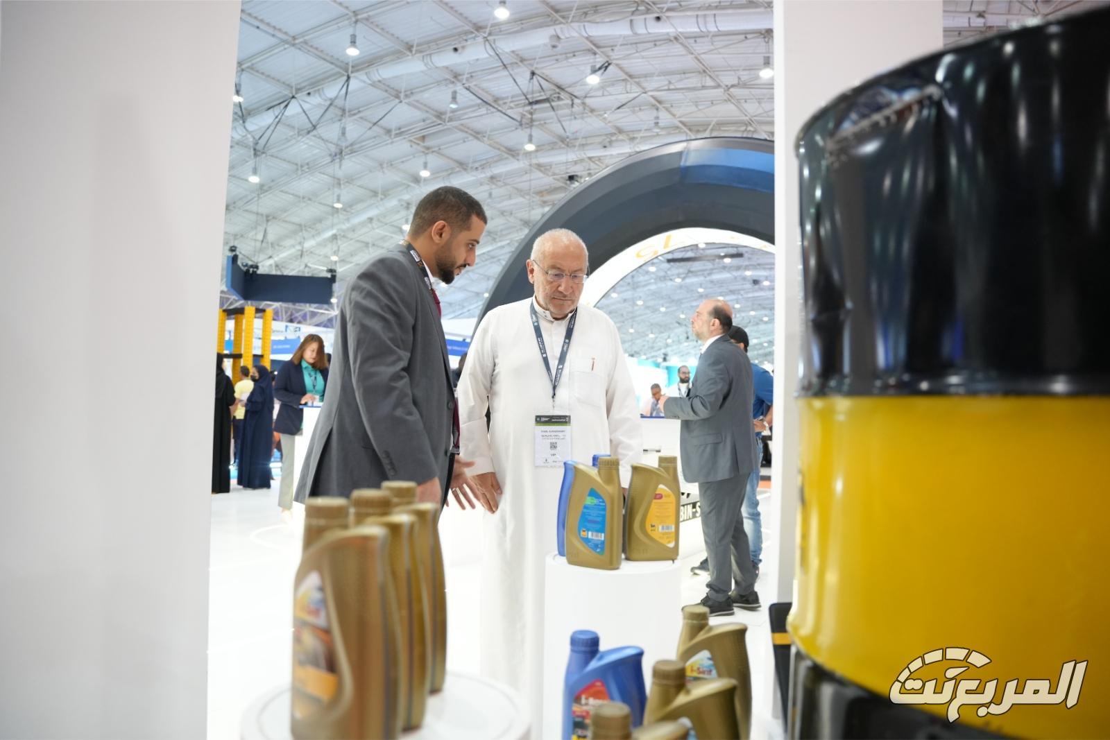 أوتوبوكس بن شيهون تستعرض خدمات المركبات الثقيلة في معرض سلاسل الإمداد والخدمات اللوجستية أوتوبوكس بن شيهون تستعرض خدمات المركبات الثقيلة في معرض سلاسل الإمداد والخدمات اللوجستية 33