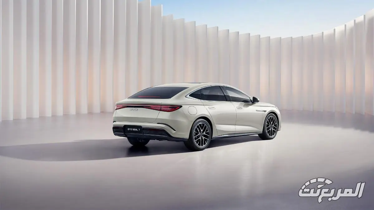 بي واي دي سيل 7 32