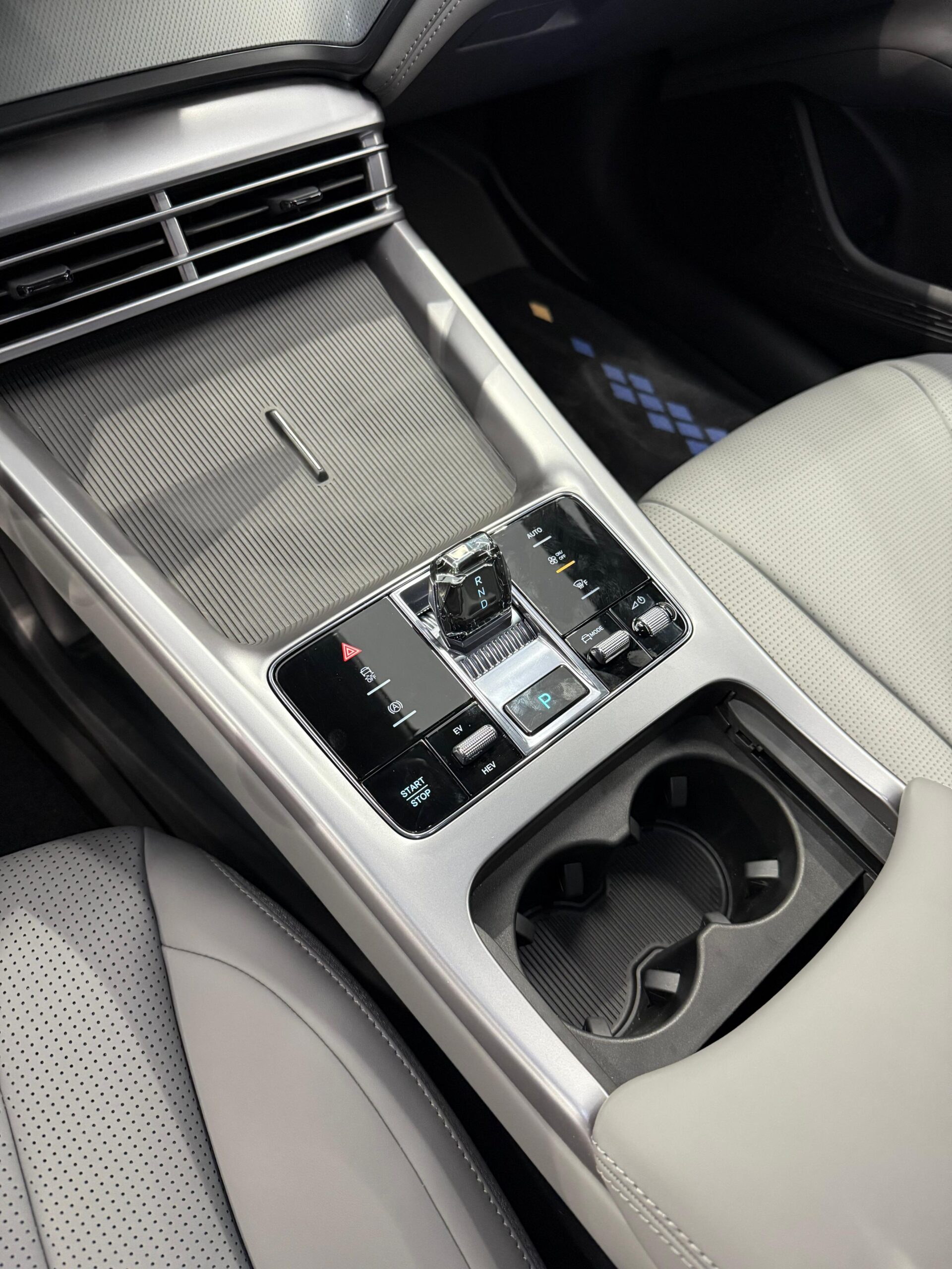 بي واي دي سيل 7 38