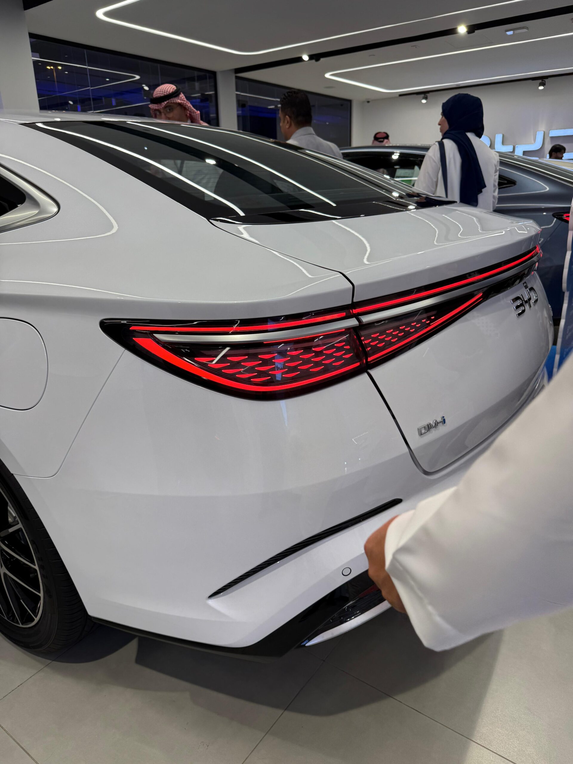 بي واي دي سيل 7 2026 الجديدة بجميع الفئات والأسعار المتوفرة مع ابرز المميزات والعيوب بي واي دي سيل 7 53