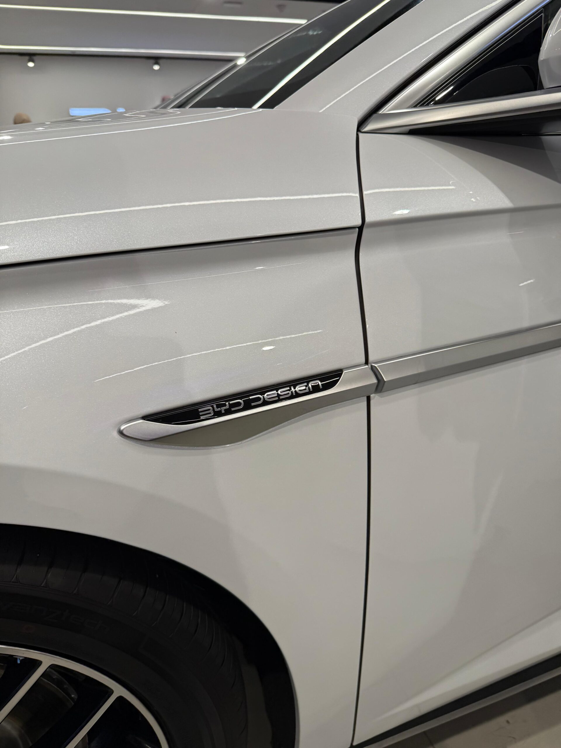 بي واي دي سيل 7 59