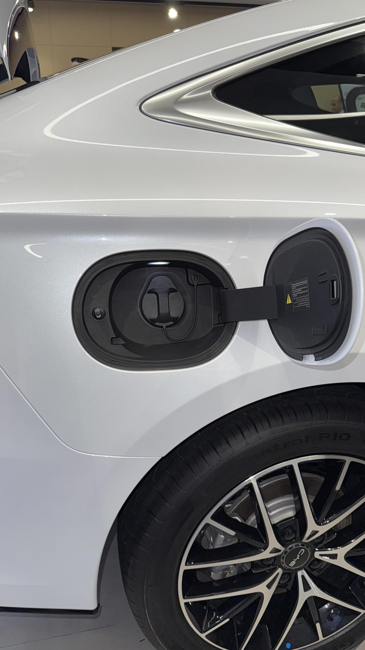 صور بي واي دي سيل 7 الجديدة بجودة عالية من الخارج والداخل واهم المعلومات صور بي واي دي سيل 7 74