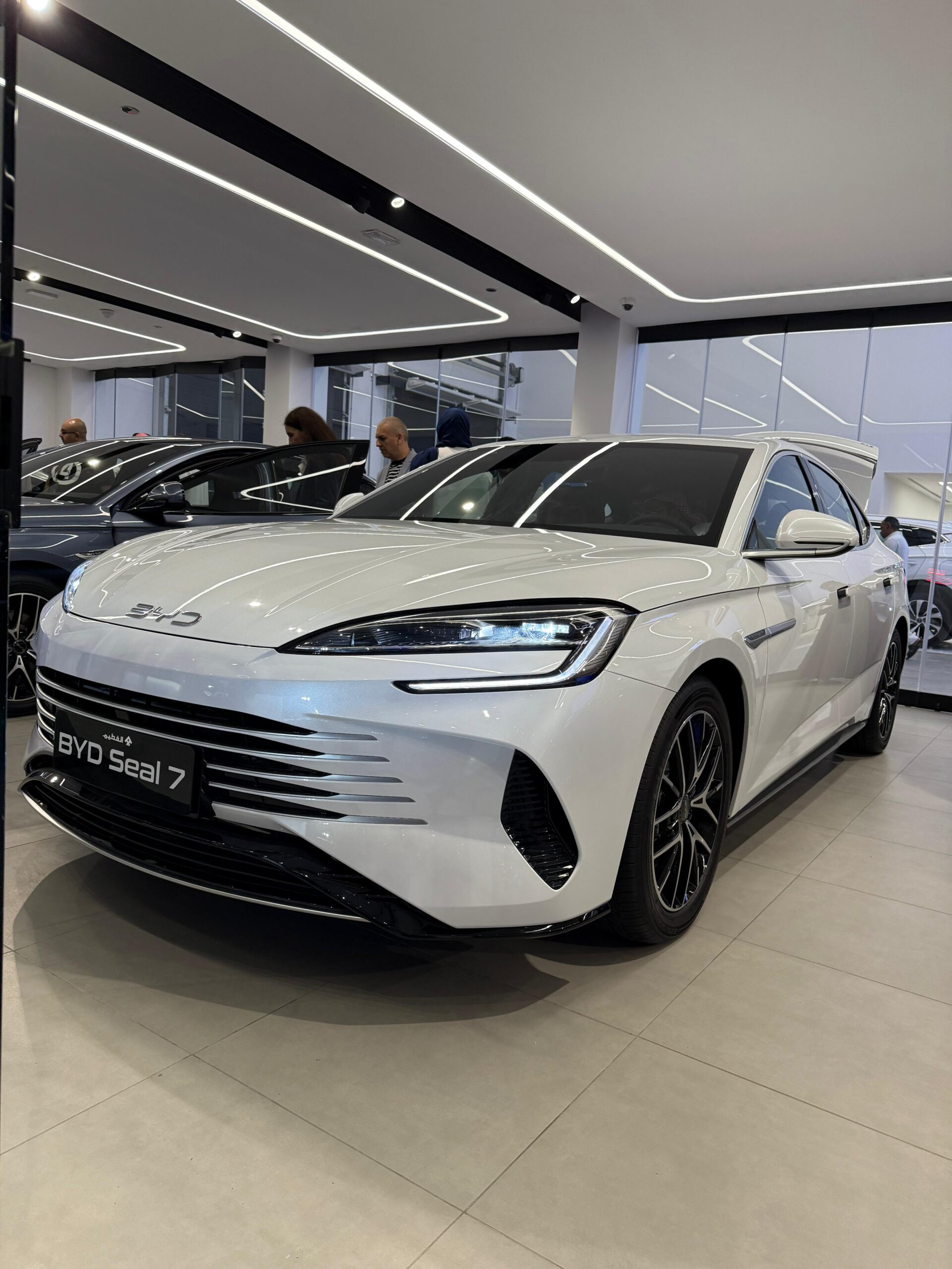 أرباح شركات السيارات عالميًا آخر 4 أرباع.. بين صعود الآسيويين وتماسك الألمان بي واي دي سيل 7 79