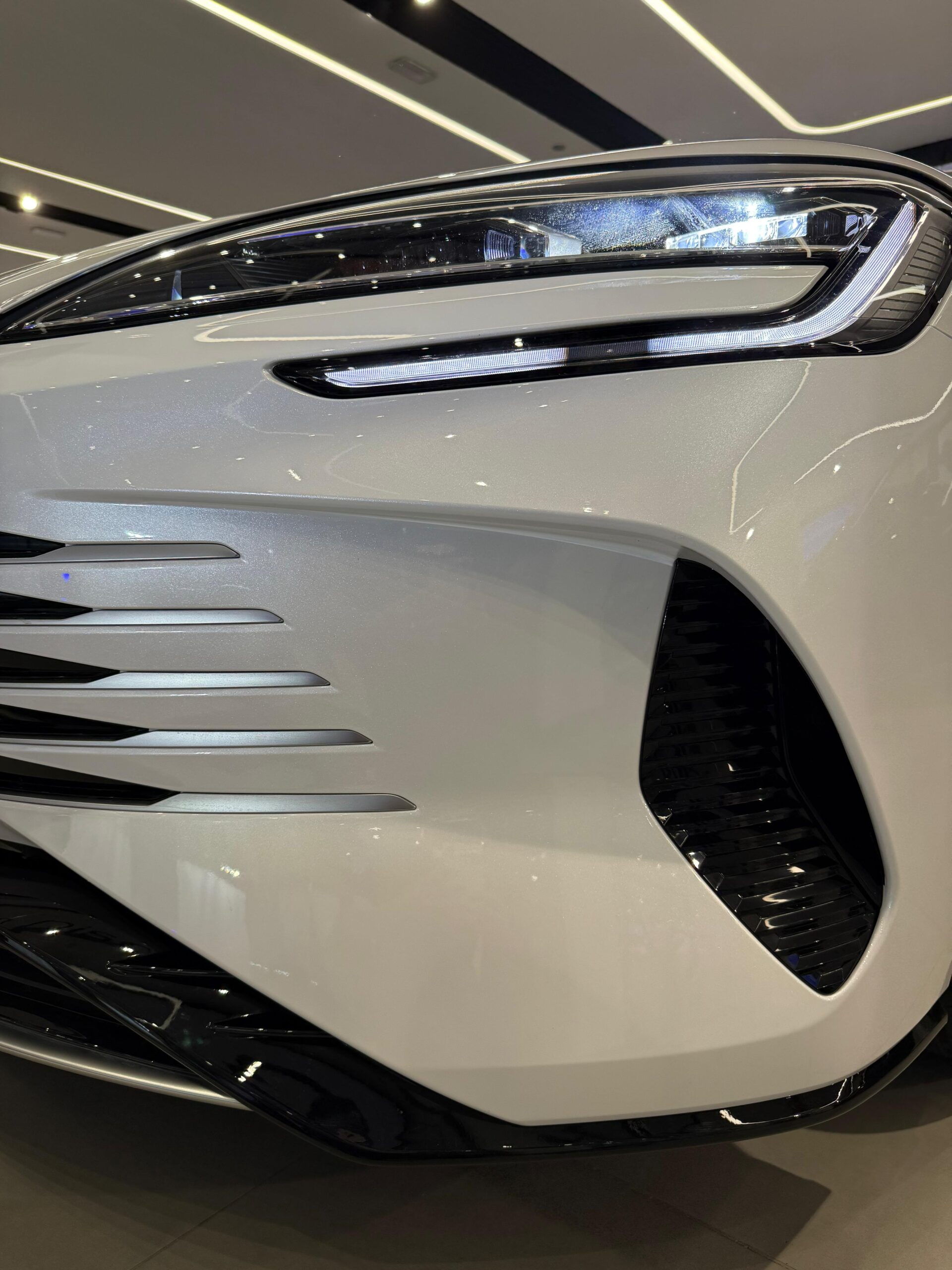 بي واي دي سيل 7 2026 الجديدة بجميع الفئات والأسعار المتوفرة مع ابرز المميزات والعيوب بي واي دي سيل 7 82