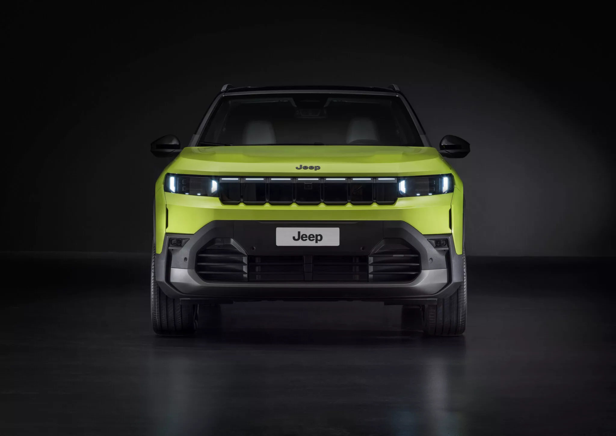 جيب كومباس 2026 الجيل الجديد كلياً ينطلق بتصميم صندوقي وحجم أكبر ومحركات أقوى جيب كومباس 2026 الجيل الجديد كلياً ينطلق بتصميم صندوقي وحجم أكبر ومحركات أقوى 19