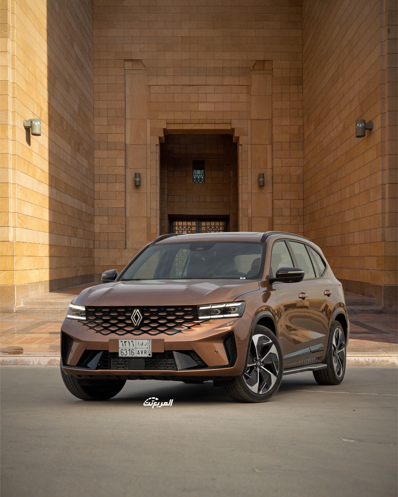 صور رينو كوليوس 2026 في جلسة تصوير حصرية (30 صورة) Renault Koleos صور رينو كوليوس 2026 في جلسة تصوير حصرية (30 صورة) Renault Koleos 1