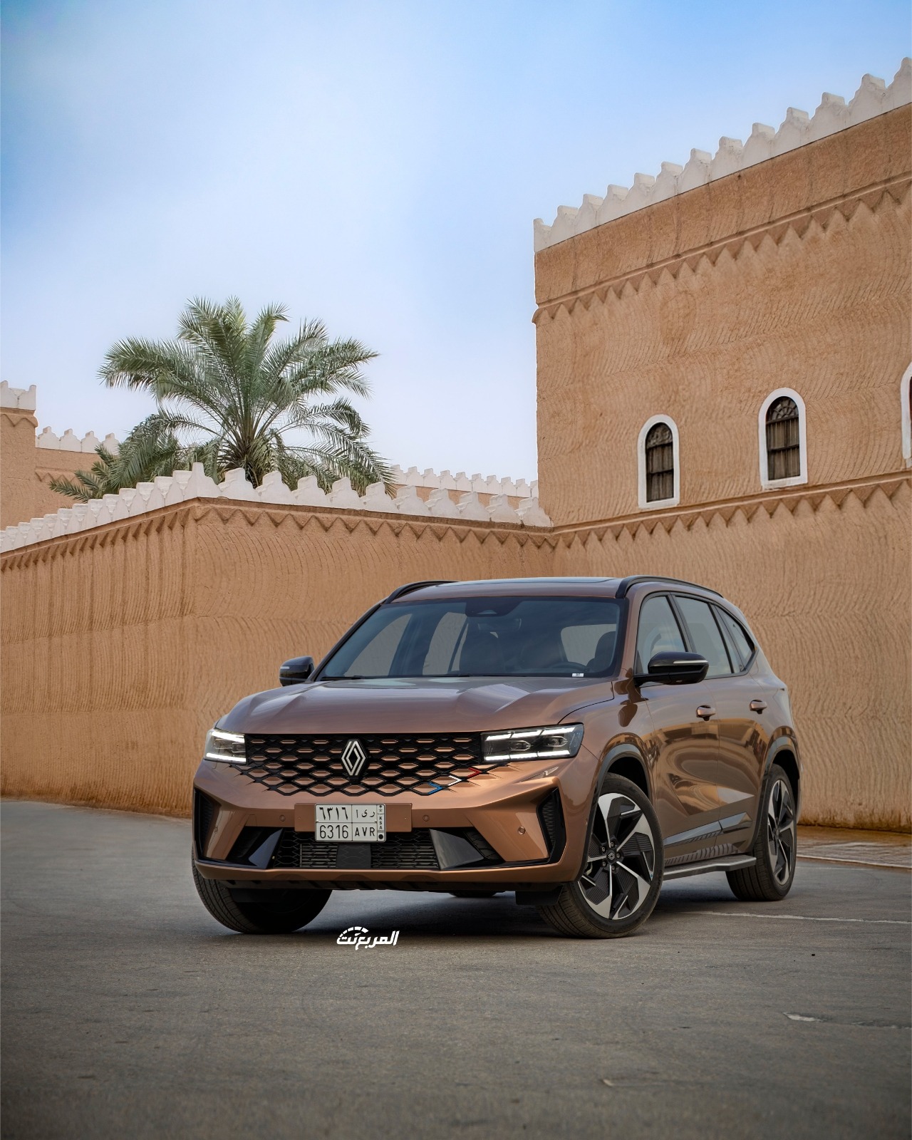 صور رينو كوليوس 2026 في جلسة تصوير حصرية (30 صورة) Renault Koleos صور رينو كوليوس 2026 في جلسة تصوير حصرية (30 صورة) Renault Koleos 12