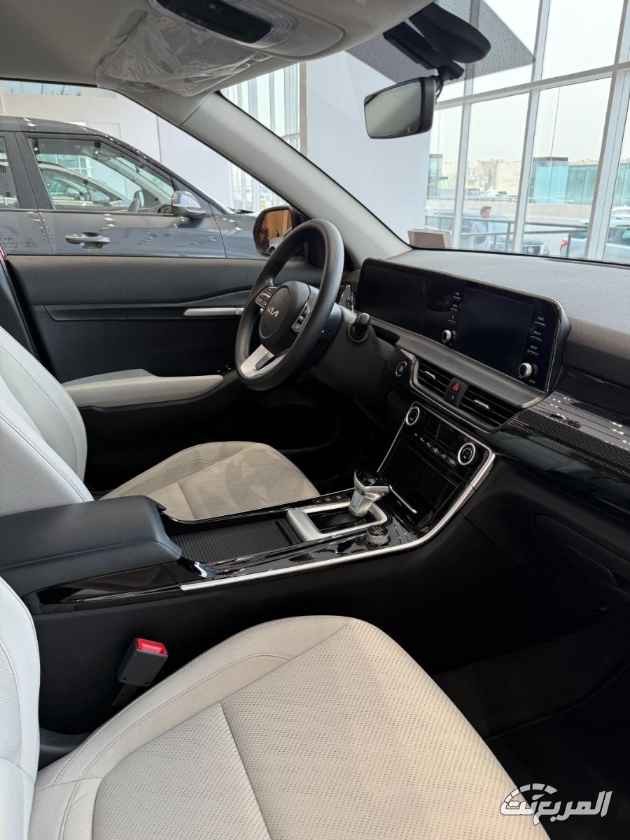 عروض كيا الجبر بدون دفعة أولى وخصم قسطين أو كاش باك (مايو 2025) عروض كيا الجبر بدون دفعة أولى وخصم قسطين أو كاش باك (مايو 2025) 15