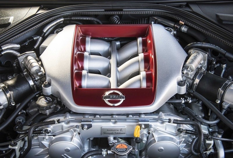 نيسان GTR على حافة التوقف..هل تُطوى صفحة الأسطورة؟ وحلقة من جديد السيارات 5