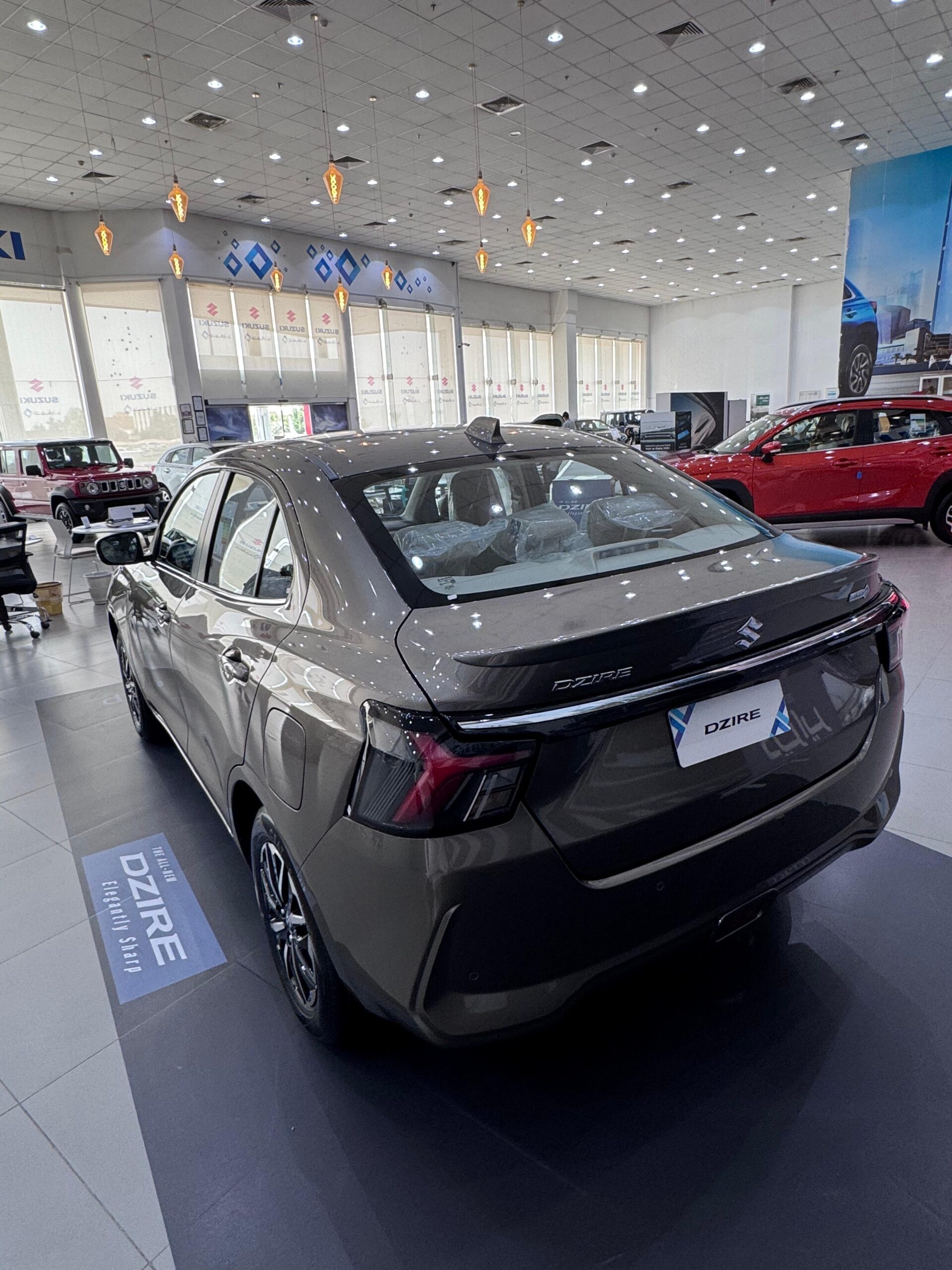 نجيب أوتو تطلق سوزوكي ديزاير 2025 الجيل الرابع بتصميم عصري وتقنيات جديدة نجيب أوتو تطلق سوزوكي ديزاير 2025 الجيل الرابع بتصميم عصري وتقنيات جديدة 17