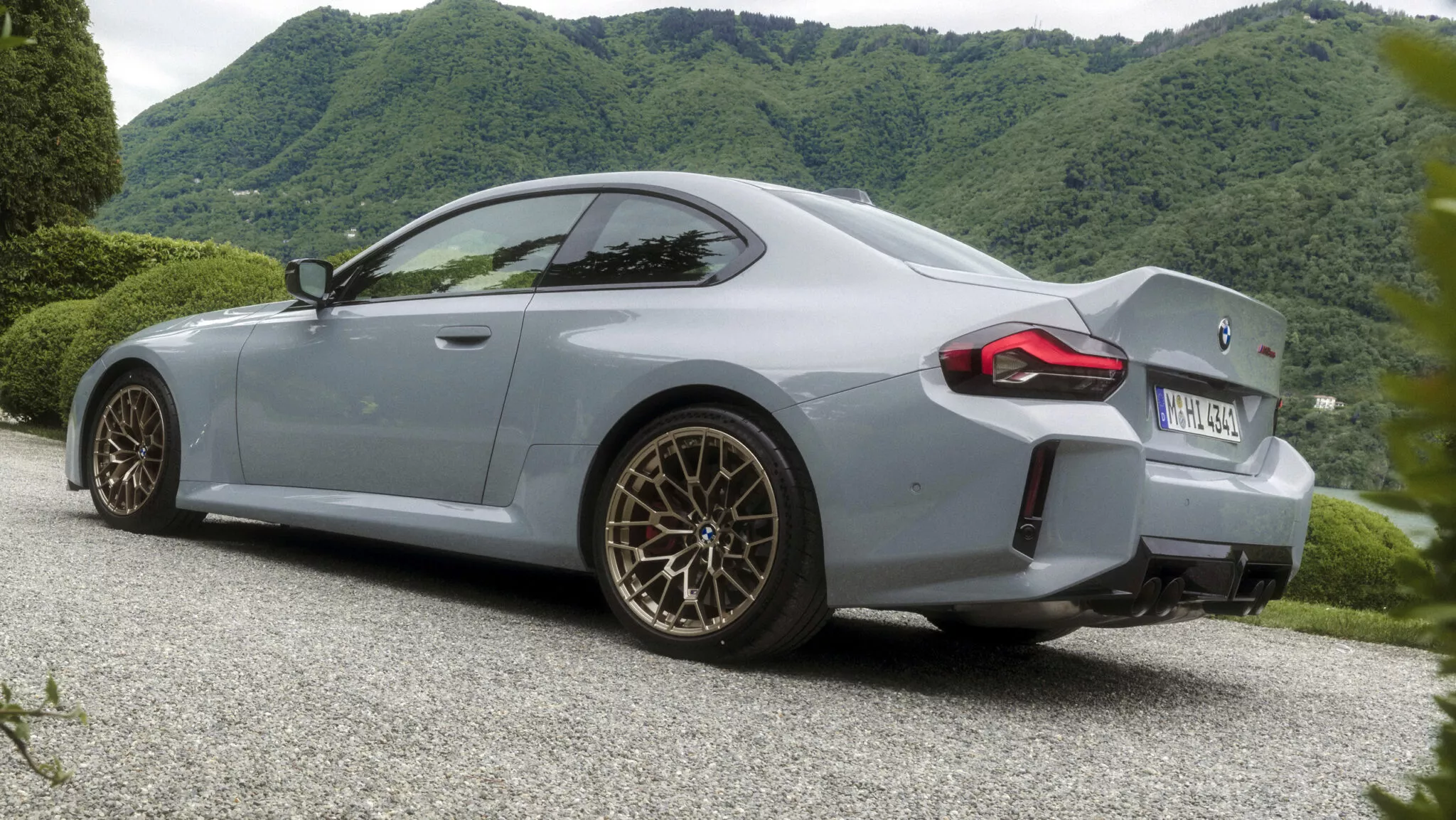 بي ام دبليو M2 CS الجديدة موديل 2026 هي أقوى M2 في التاريخ بي ام دبليو M2 CS الجديدة موديل 2026 هي أقوى M2 في التاريخ 11