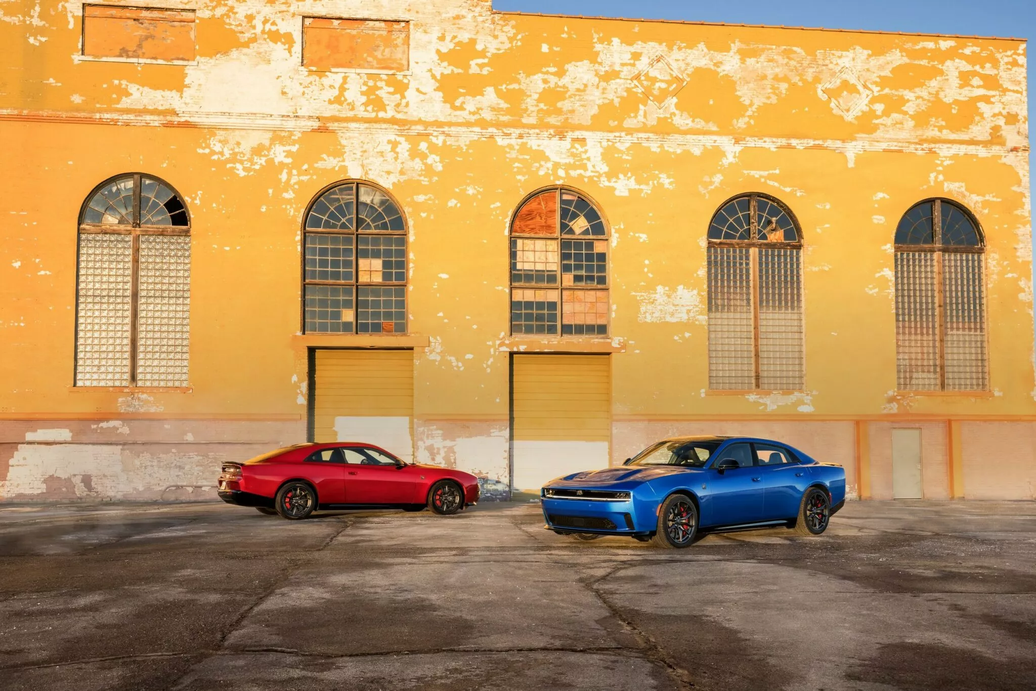 دودج تشارجر دايتونا 2026 تنطلق رسمياً بنسخة سيدان جديدة بقوة 639 حصان دودج تشارجر دايتونا 2026 تنطلق رسمياً بنسخة سيدان جديدة بقوة 639 حصان 6