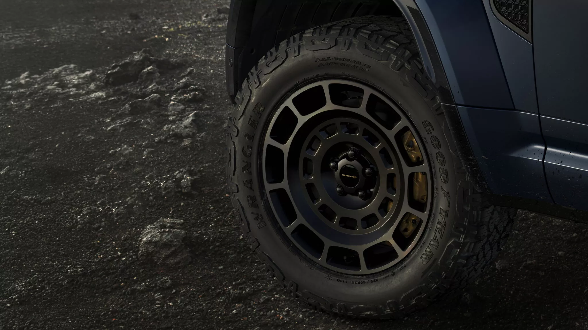 لاندروفر ديفندر 2026 فيس ليفت الجديدة تنطلق بتحديثات جمالية محدودة وشاشة لمسية أكبر حجماً 17