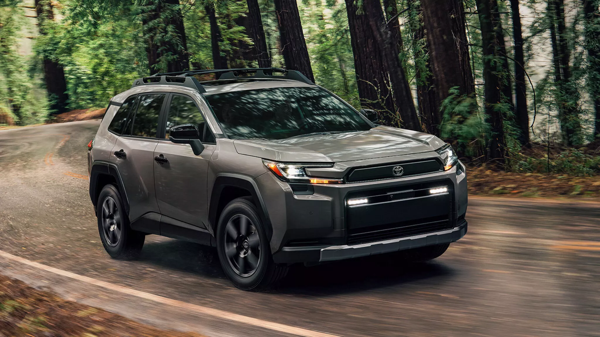 تويوتا راف فور 2026 الجيل السادس الجديد ينطلق رسمياً بتحديثات جذرية للتصميم والتقنيات والأداء تويوتا راف فور 2026 الجيل السادس الجديد ينطلق رسمياً بتحديثات جذرية للتصميم والتقنيات والأداء 3