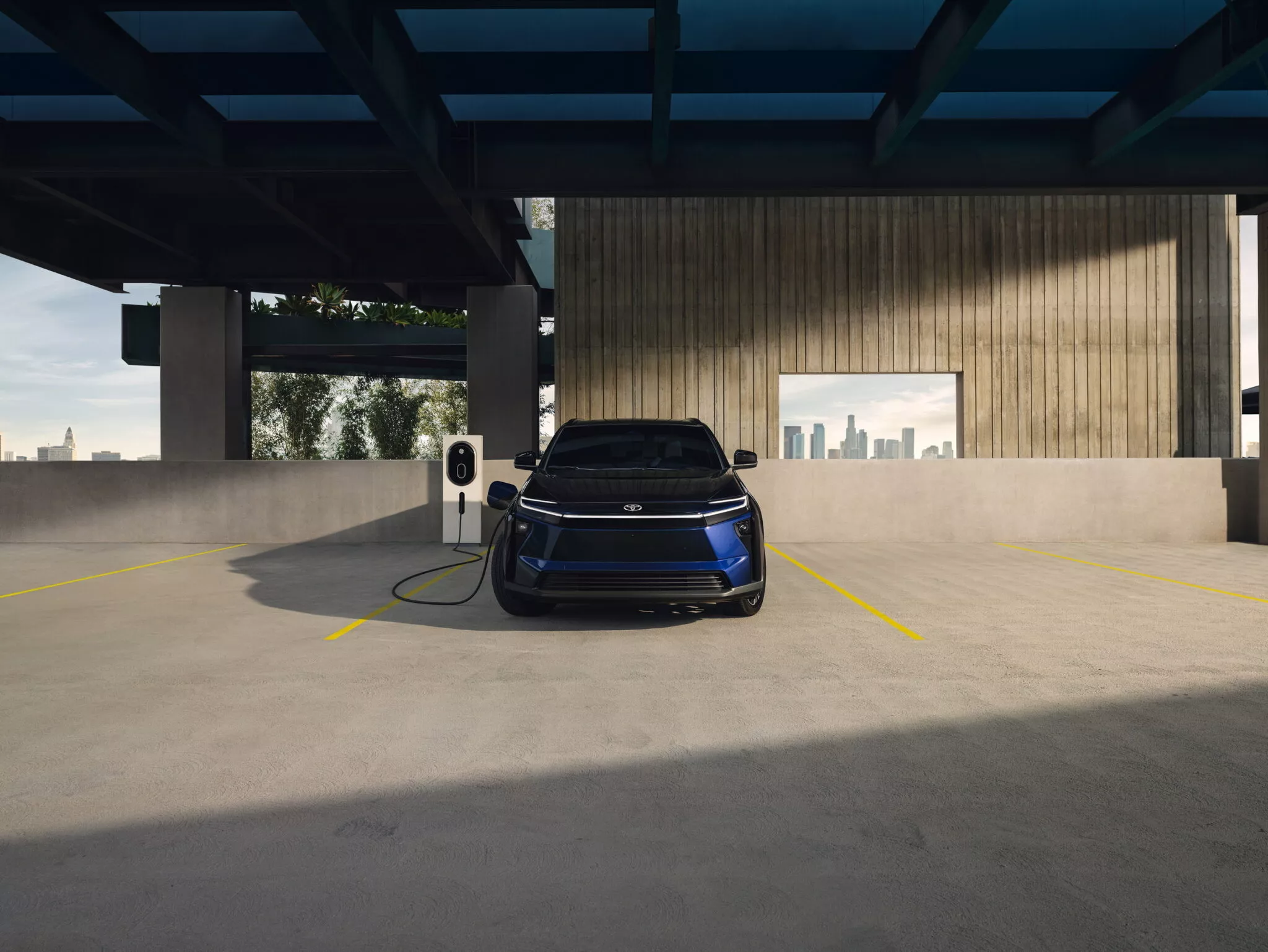 تويوتا bZ موديل 2026 الكهربائي الجديد ينطلق بقوة 343 حصان تويوتا bZ موديل 2026 الكهربائي الجديد ينطلق بقوة 343 حصان 6