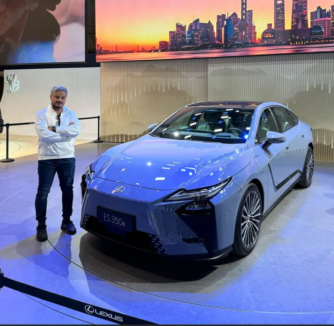 أخبار السيارات في أسبوع: لكزس ES 2026 تظهر لأول مرة عالميًا ومرسيدس تكشف عن أفخم سياراتها بشاشة 65 بوصة أخبار السيارات في أسبوع: لكزس ES 2026 تظهر لأول مرة عالميًا ومرسيدس تكشف عن أفخم سياراتها بشاشة 65 بوصة 1