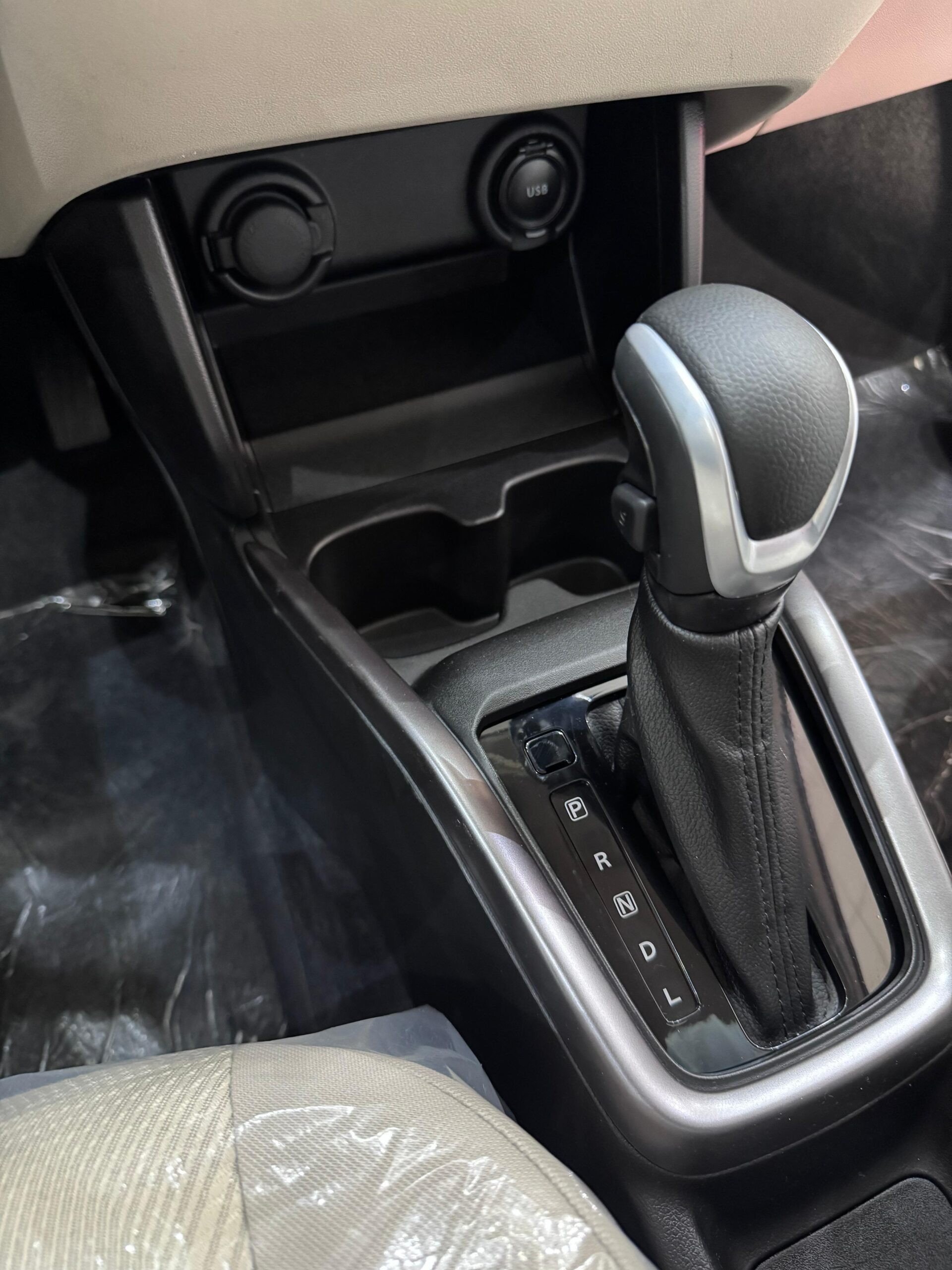 نجيب أوتو تطلق سوزوكي ديزاير 2025 الجيل الرابع بتصميم عصري وتقنيات جديدة نجيب أوتو تطلق سوزوكي ديزاير 2025 الجيل الرابع بتصميم عصري وتقنيات جديدة 25