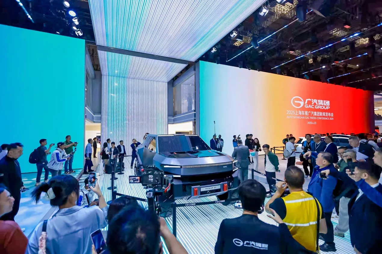 جي ايه سي بيك أب 01 المستقبلية الجريئة قادمة للسعودية وباقي الأسواق خلال عامين لمنافسة سايبرتراك جي ايه سي بيك أب 01 المستقبلية الجريئة قادمة للسعودية وباقي الأسواق خلال عامين لمنافسة سايبرتراك 9