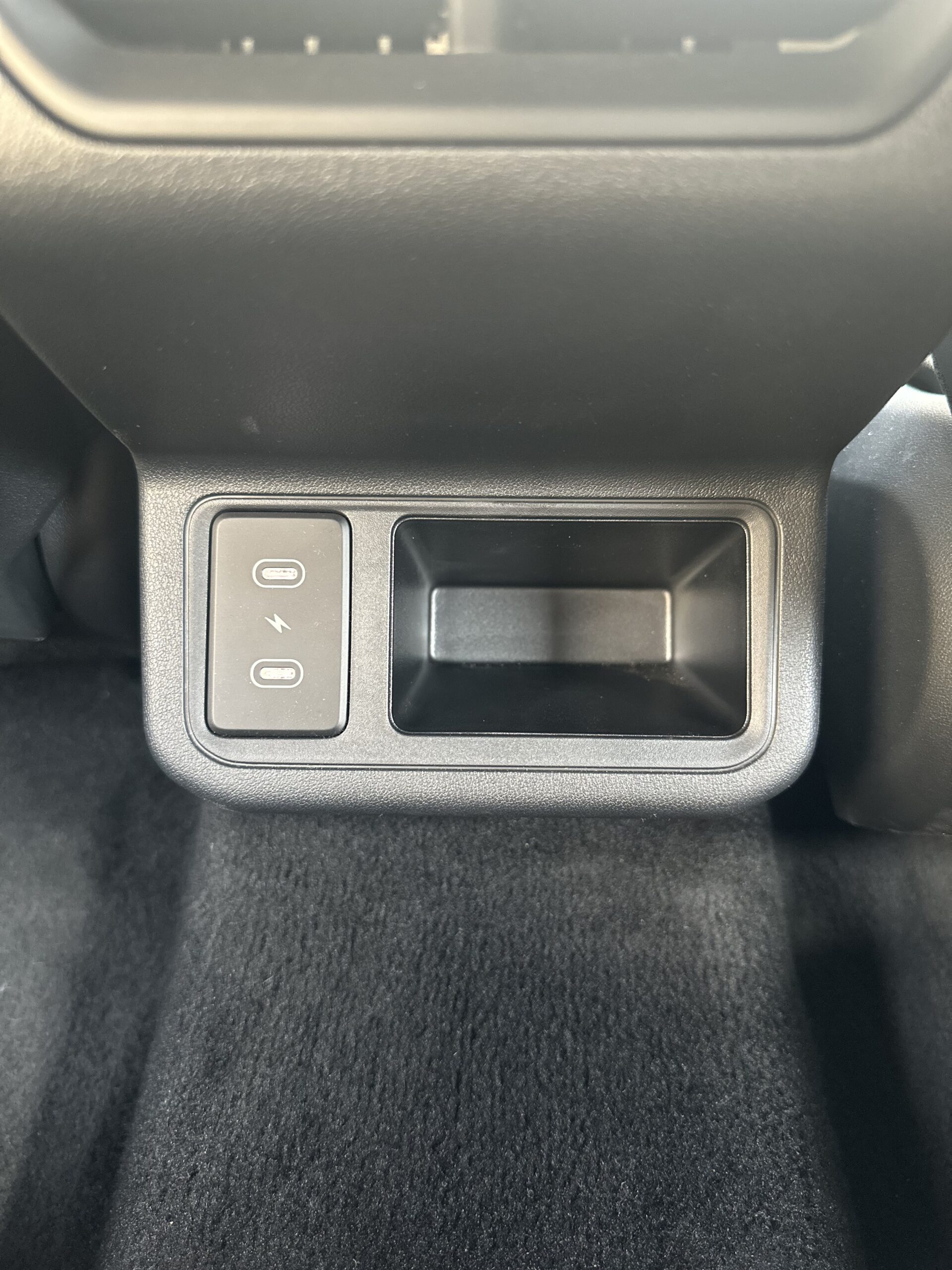 تجربة كيا K4 الجديدة 2026 ومراجعة شاملة مع الأسعار في السعودية تجربة كيا K4 الجديدة 2026 ومراجعة شاملة مع الأسعار في السعودية 13