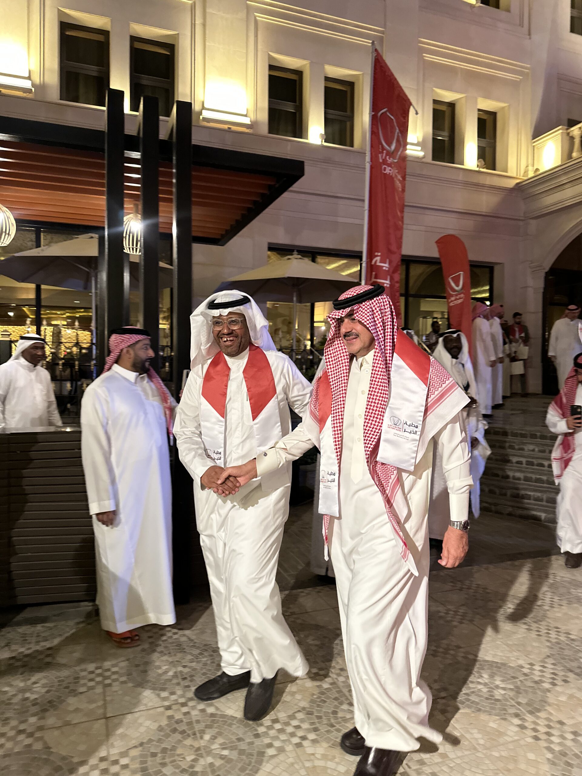 شرح سريع على شاحنات فيكتوري موديل 2026 مع أسعارها عند الوكيل شرح سريع على شاحنات فيكتوري موديل 2026 مع أسعارها عند الوكيل 12