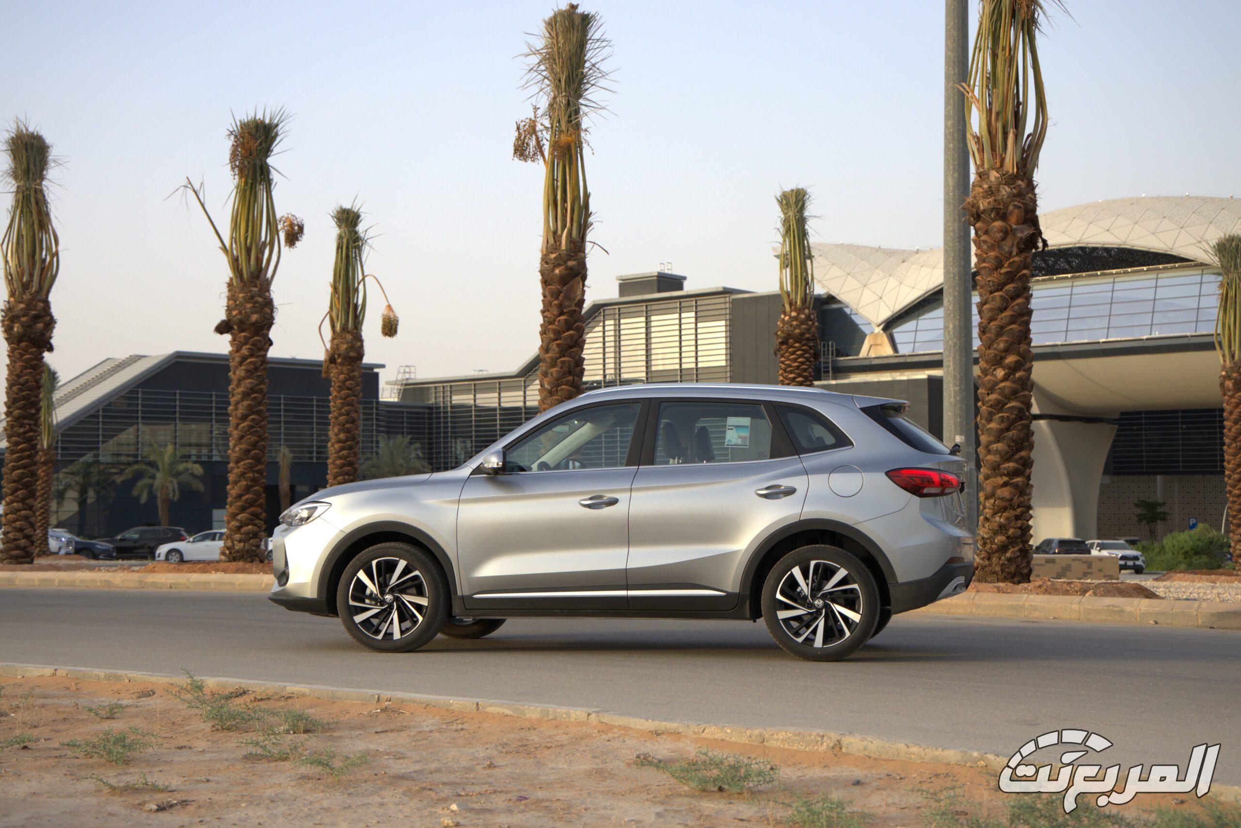 أسعار ام جي ZS 2025 الجيل الجديد في السعودية ومقارنة الفئات المتوفرة لدى الوكيل (صور وفيديو) أسعار ام جي ZS 2025 الجيل الجديد في السعودية ومقارنة الفئات المتوفرة لدى الوكيل (صور وفيديو) 22