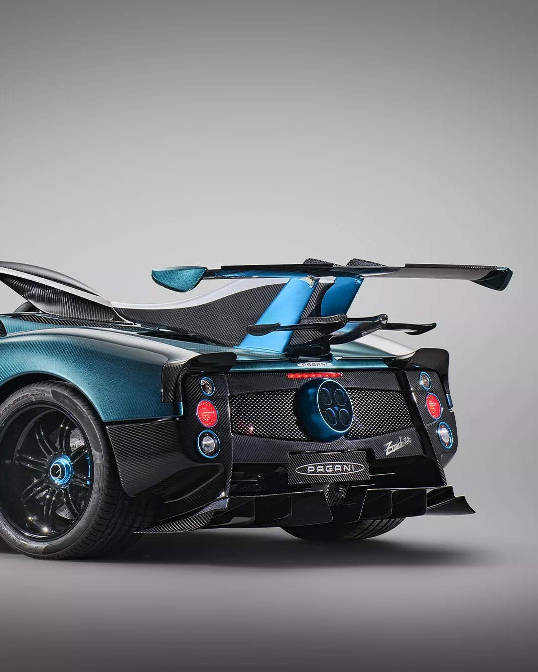 أخبار السيارات في أسبوع: نيسان جي تي ار القادمة قد تشارك نفس المنصة والتقنيات مع هوندا NSX الجديدة أخبار السيارات في أسبوع: نيسان جي تي ار القادمة قد تشارك نفس المنصة والتقنيات مع هوندا NSX الجديدة 27