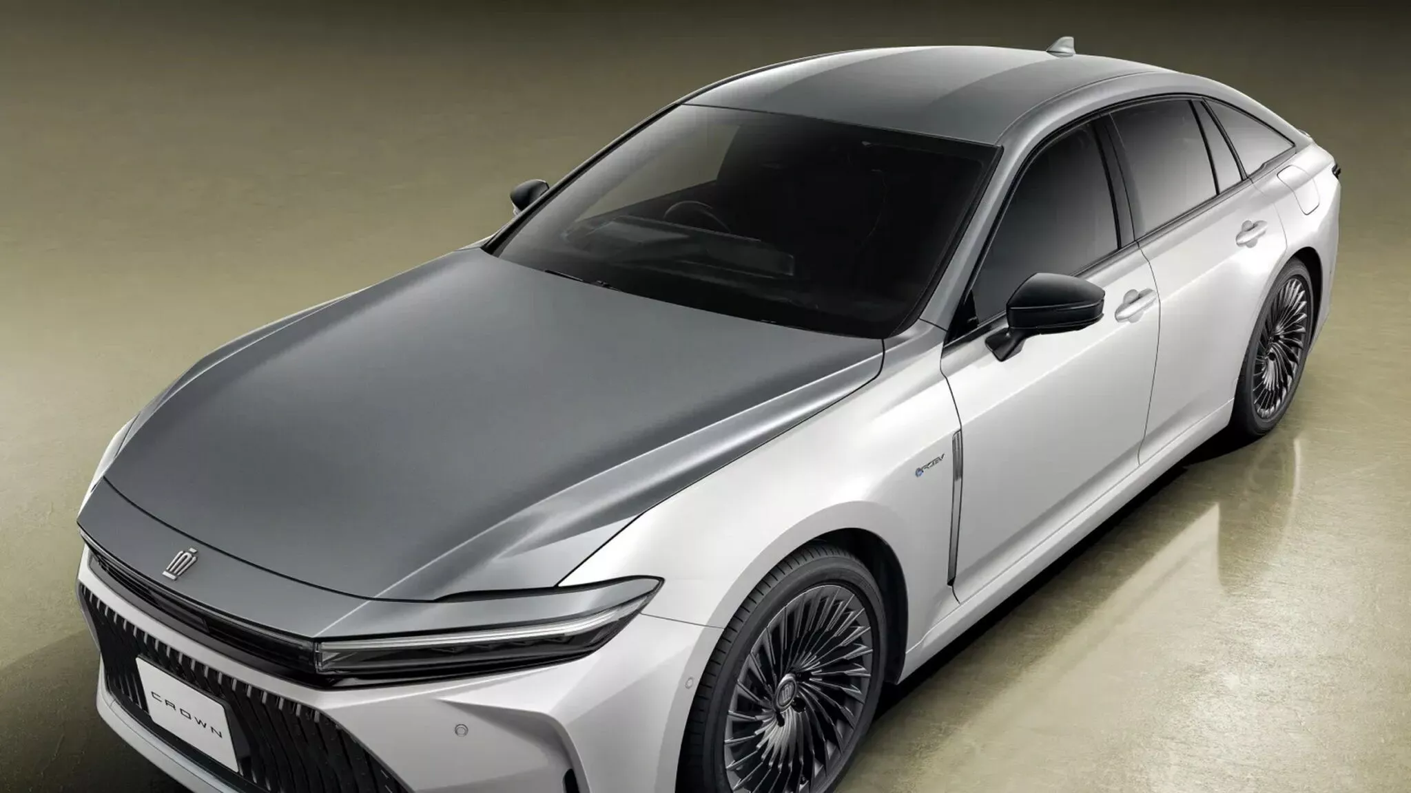 تويوتا كراون سيدان تحصل على إصدار جمالي بديع في اليابان للاحتفال بالذكرى السنوية السبعين للموديل تويوتا كراون سيدان تحصل على إصدار جمالي بديع في اليابان للاحتفال بالذكرى السنوية السبعين للموديل 8