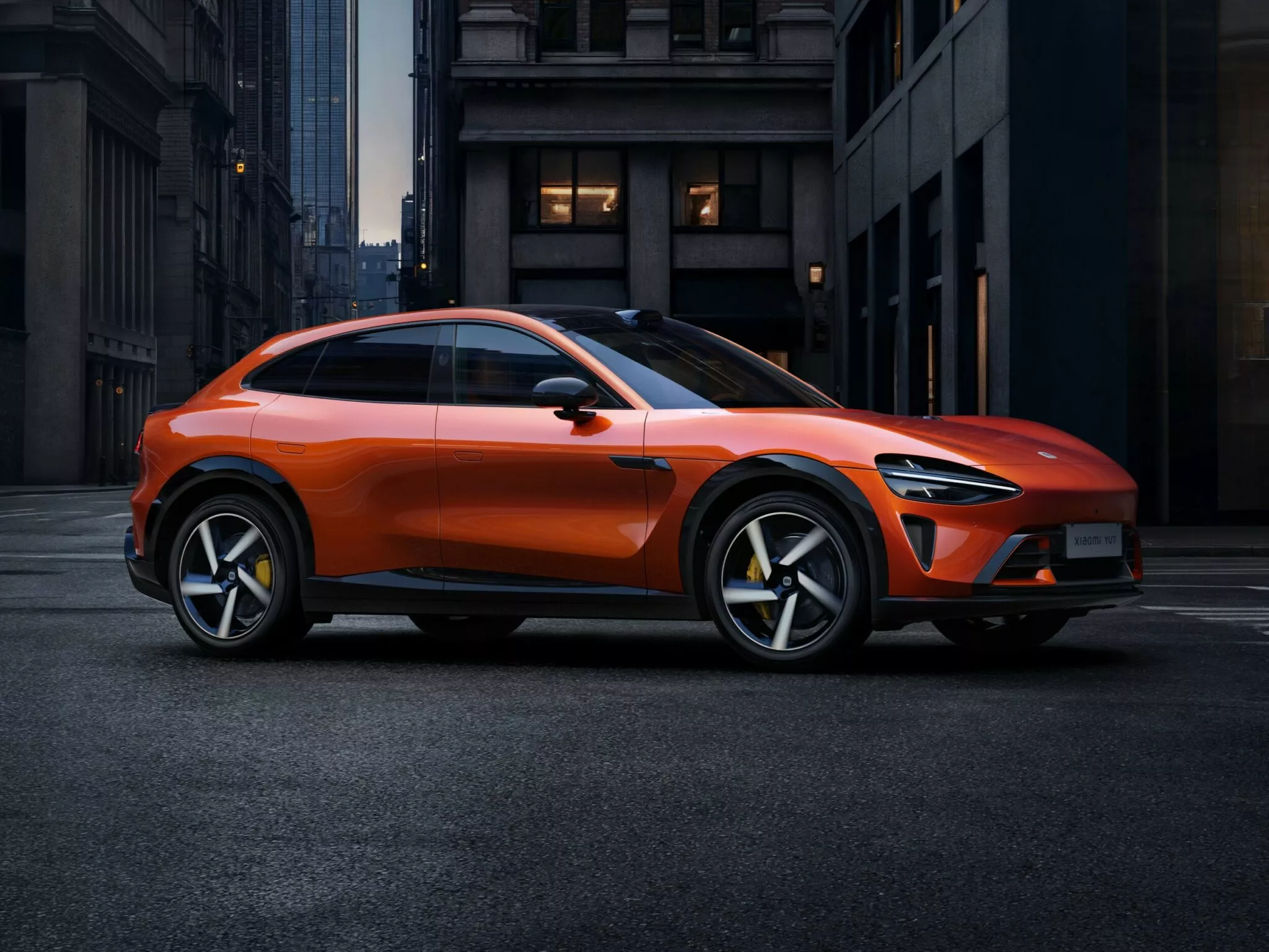 شاومي YU7 إس يو في الكهربائية الجديدة كلياً تنطلق بقوة قصوى 690 حصان لمنافسة تيسلا موديل واي شاومي YU7 إس يو في الكهربائية الجديدة كلياً تنطلق بقوة قصوى 690 حصان لمنافسة تيسلا موديل واي 23