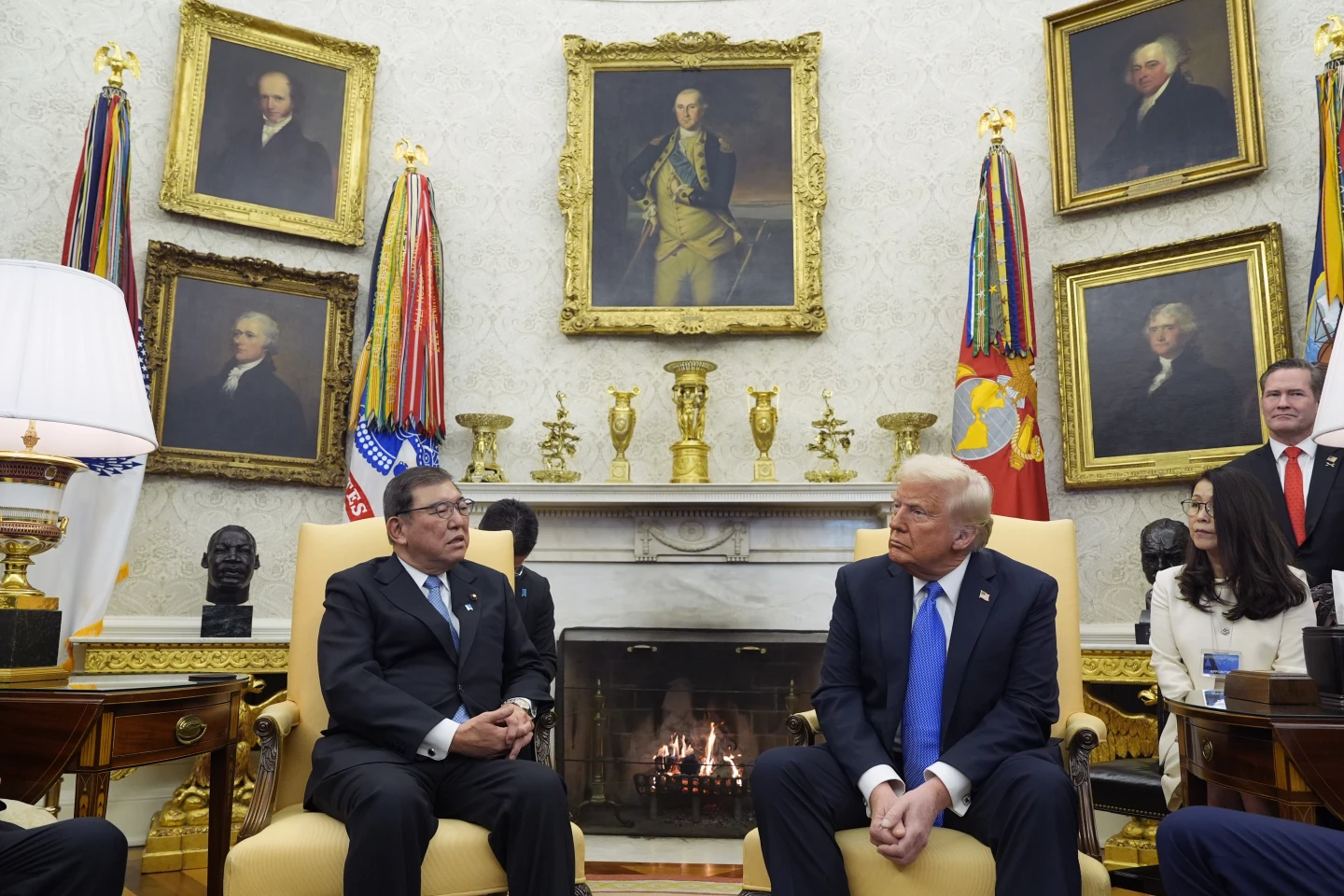 المفاوضات التجارية بين اليابان وترامب معرضة للانهيار بسبب تصميمه على ضرائب السيارات