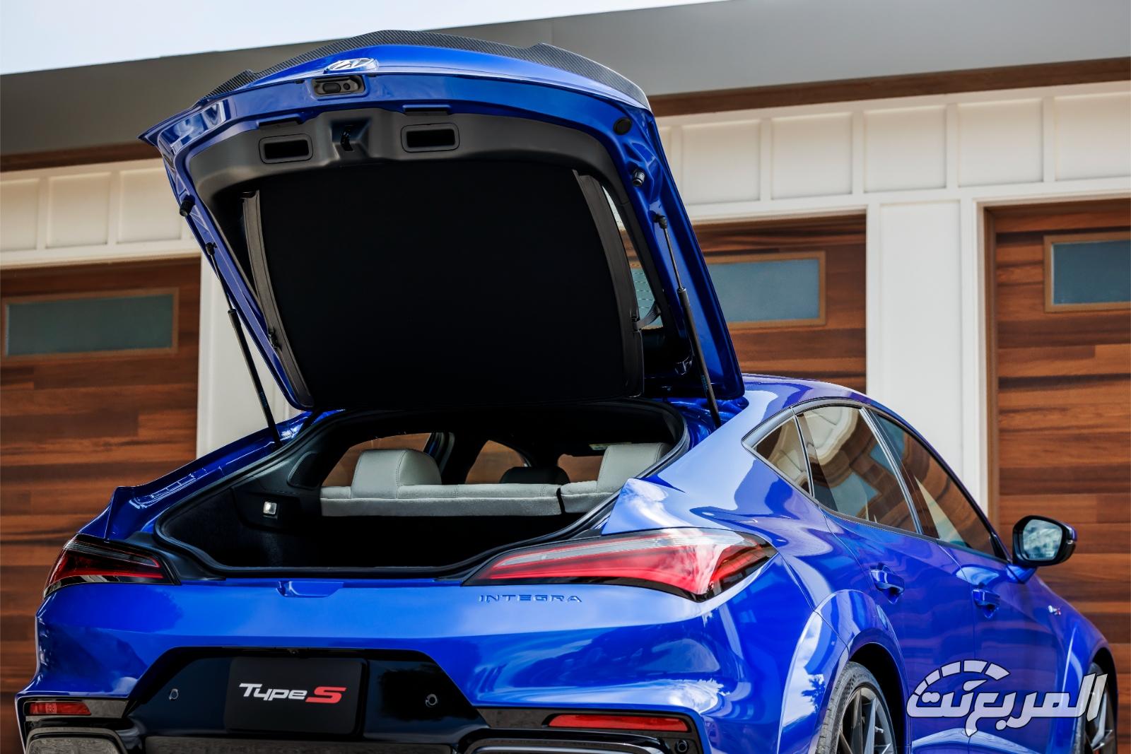 اكيورا-انتجيرا-2025-المربع-نت-12