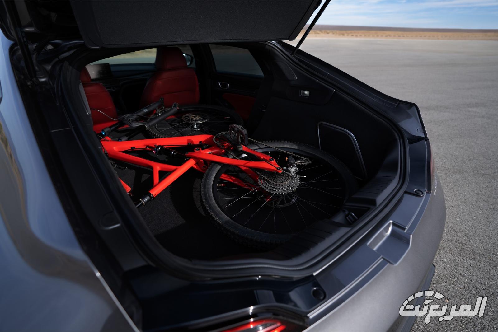 اكيورا-انتجيرا-2025-المربع-نت-42