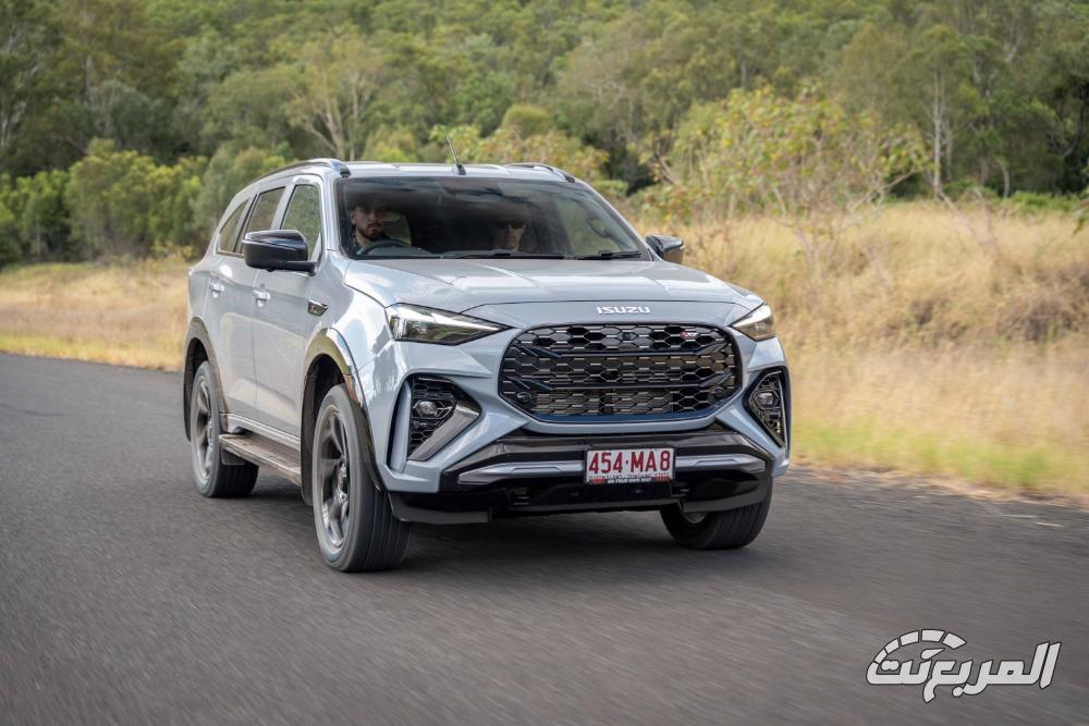 ايسوزو-ام-يو-اكس-المربع-نت-20-2