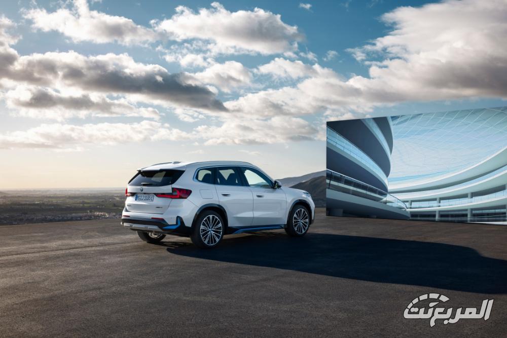 بي-ام-دبليو-x1-الكهربائية-المربع-نت-30