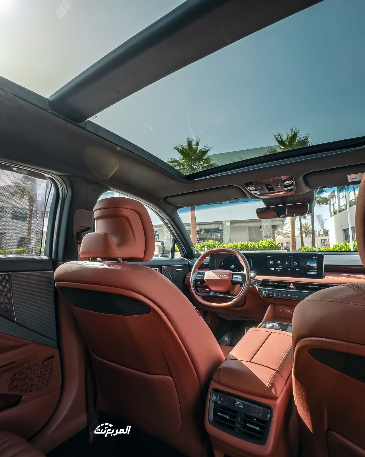 أفضل سيارات سيدان كبيرة الحجم في السعودية 2025 (الأسعار والمواصفات) أفضل سيارات سيدان كبيرة الحجم في السعودية 2025 (الأسعار والمواصفات) 7