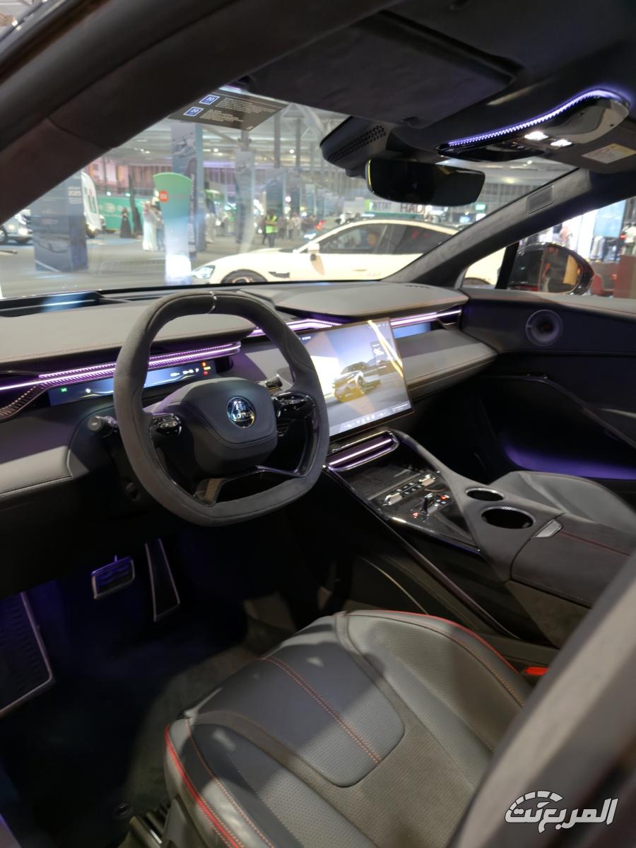 لوتس-ليتر-المربع-نت-11