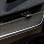 لوسيد-جرافيتي-المربع-نت-3