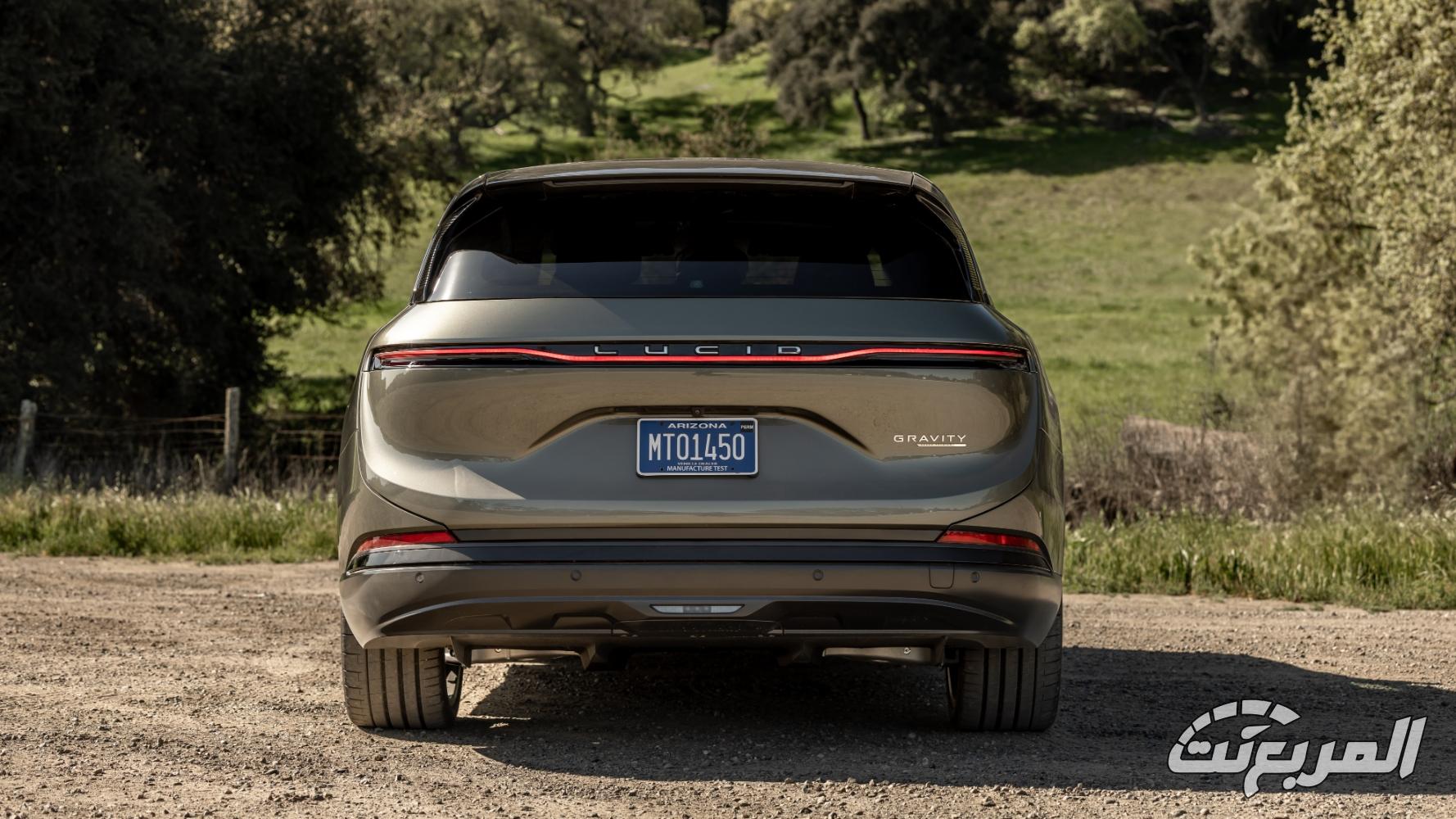 لوسيد-جرافيتي-المربع-نت-30