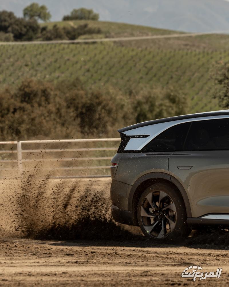 لوسيد-جرافيتي-المربع-نت-36