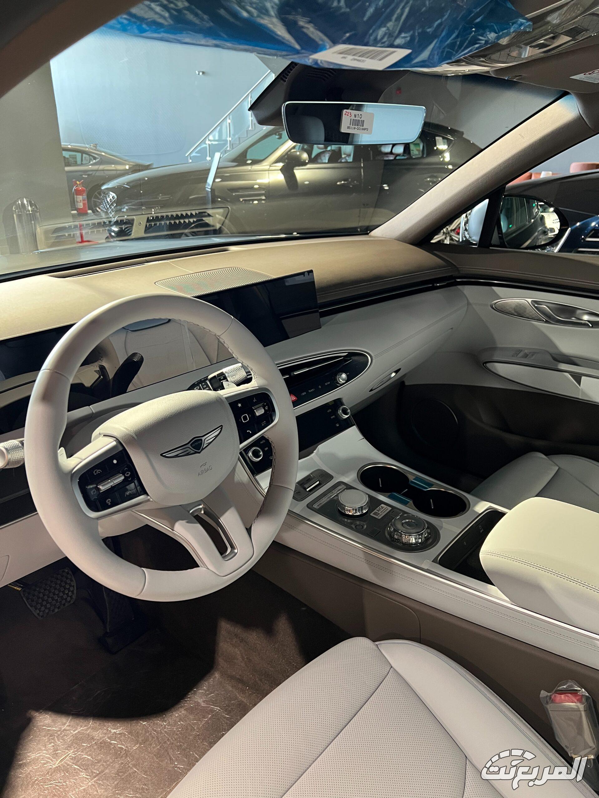 جينيسيس GV70 ستاندرد 2025 هل التجهيزات القياسية كافية جينيسيس GV70 ستاندرد 2025 هل التجهيزات القياسية كافية 6