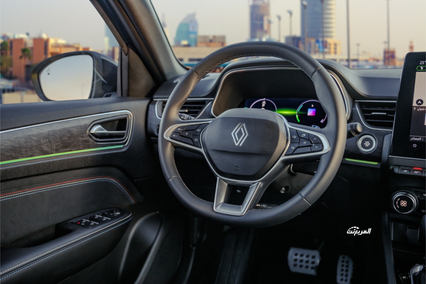 فئات رينو أركانا 2025 الأسعار وجميع الفروقات في التجهيزات 10