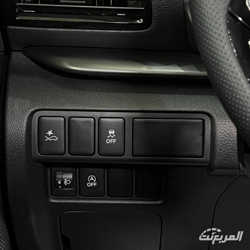 ميتسوبيشي اكليبس كروس 2025 36