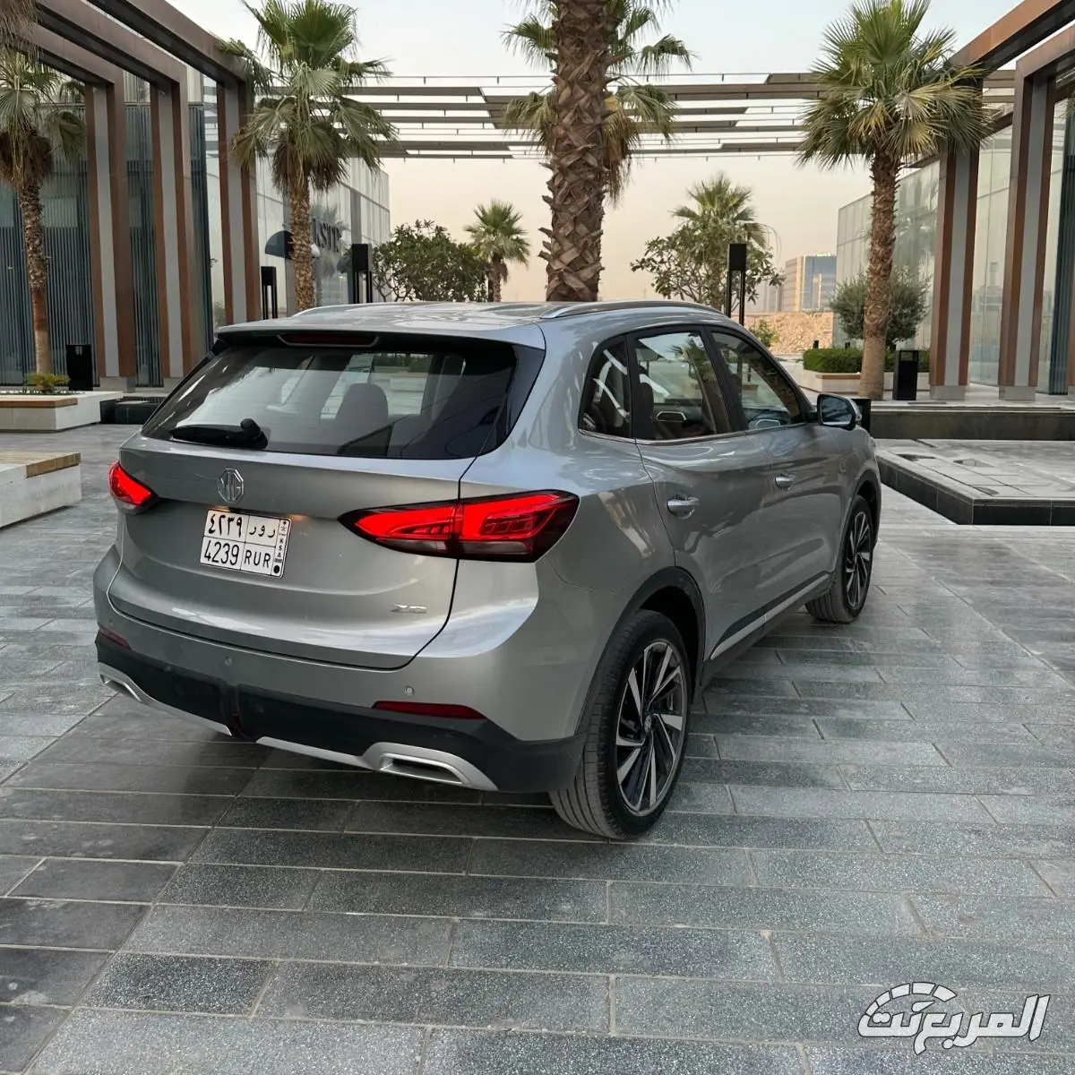 سيارات صينية اثبتت نفسها في السوق السعودي خلال السنوات الاخيرة سيارات صينية ام جي ZS 2025 2