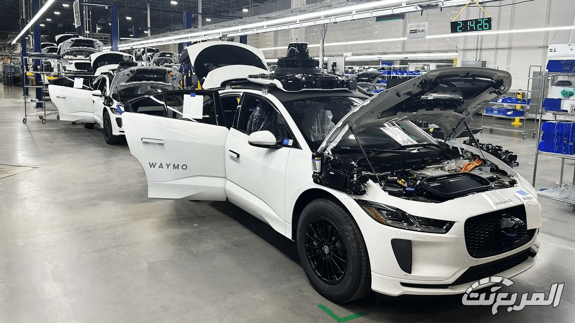 حرق سيارات ذاتية القيادة في لوس انجلوس: هل نحن أمام كارثة مستقبلية؟ حرق سيارات ذاتية القيادة في لوس انجلوس: هل نحن أمام كارثة مستقبلية؟ 5