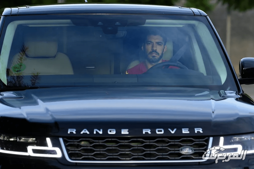 كأس العالم للأندية 2025: تشكيلات فاخرة بين سيارات لاعبي إنتر ميامي قبل ضربة البداية سيارة لويس سواريز رنج روفر وكاس العالم للأندية (2)