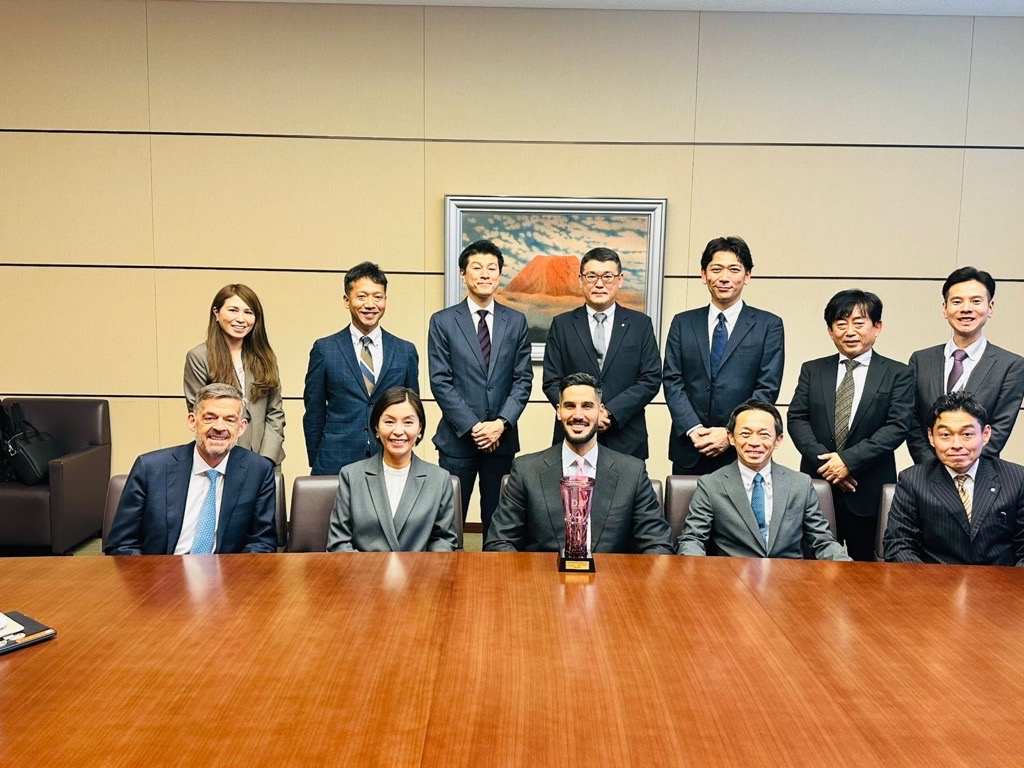 عبداللطيف جميل للسيارات تحصد الجائزة الذهبية من تويوتا للعام الـ14 على التوالي عبداللطيف جميل للسيارات تحصد الجائزة الذهبية من تويوتا للعام الـ14 على التوالي 1