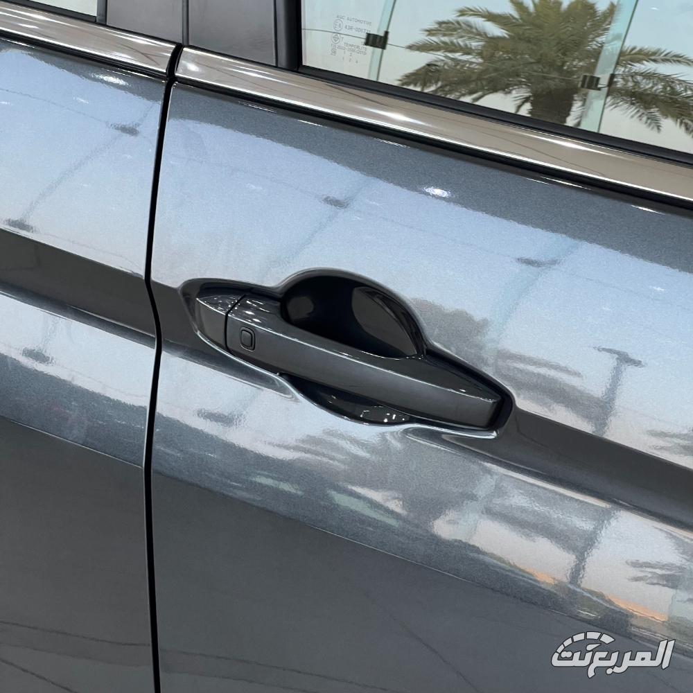 ميتسوبيشي اكسباندر 2025 ميني فان عائلية بلمسة عصرية للقيادة اليومية ميتسوبيشي اكسباندر 2025 12